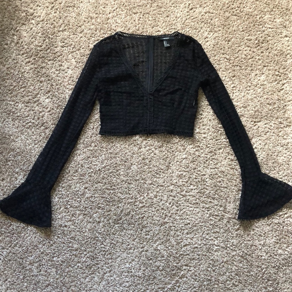 See through,black lace,long sleeve,flaired wrist.